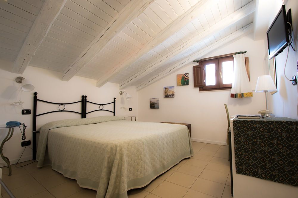Hotel Posta Συρακούσες Εξωτερικό φωτογραφία