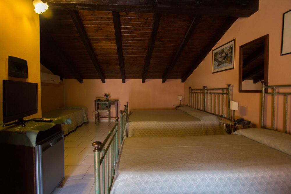 Hotel Posta Συρακούσες Εξωτερικό φωτογραφία