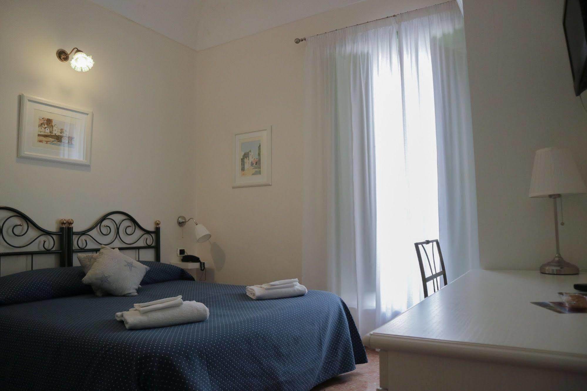 Hotel Posta Συρακούσες Εξωτερικό φωτογραφία